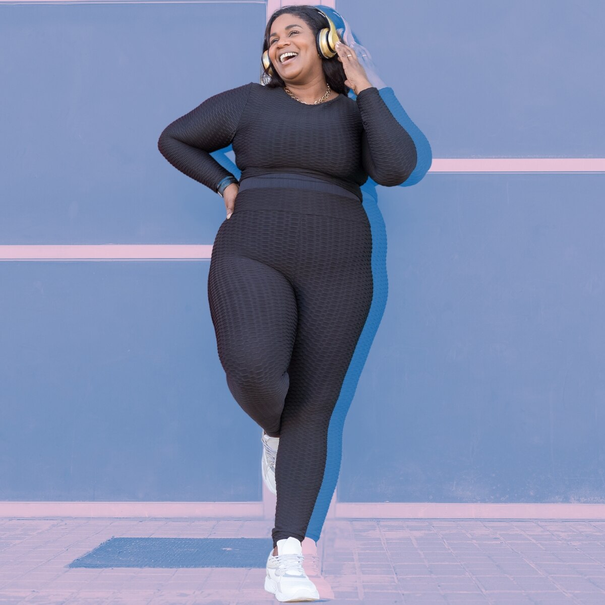 4 Plus Size Legging Outfits Perfect for Any Weekend Activities – Chic Soul